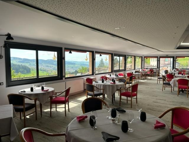 Le Bel Vue Otel Le Cergne Dış mekan fotoğraf